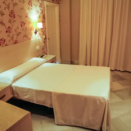 Chaikana Hotel